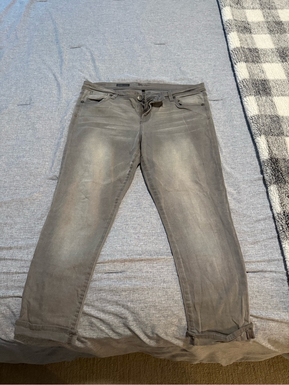 Kut from the Kloth Women’s Faded Gray Boyfriend Jeans